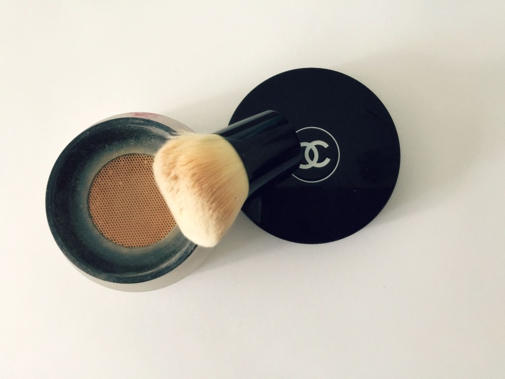 40 Beauty Questions Tag chanel vitalumiere loose powder